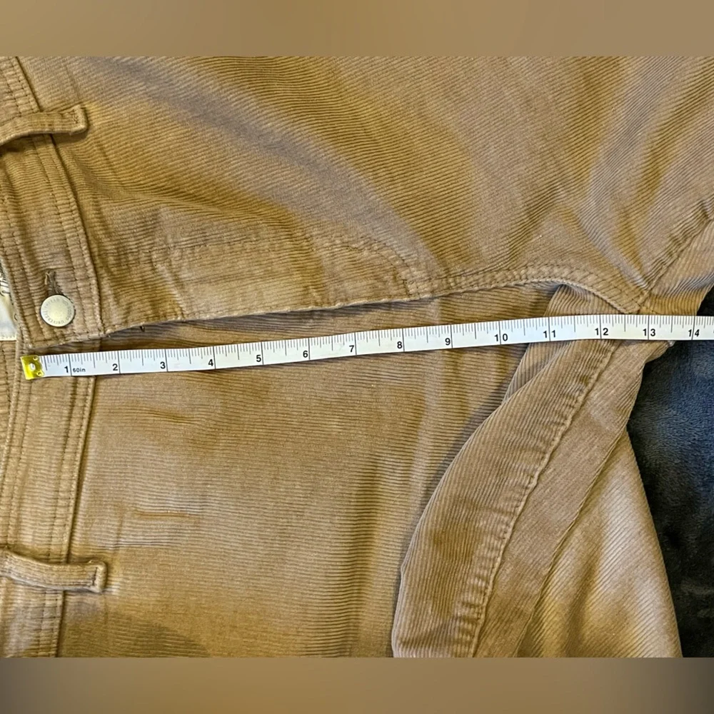 Wide leg corduroy pants. High rise ankle length. 98% cotton. Khaki/ tan 16 NWOT - Picture 14 of 16